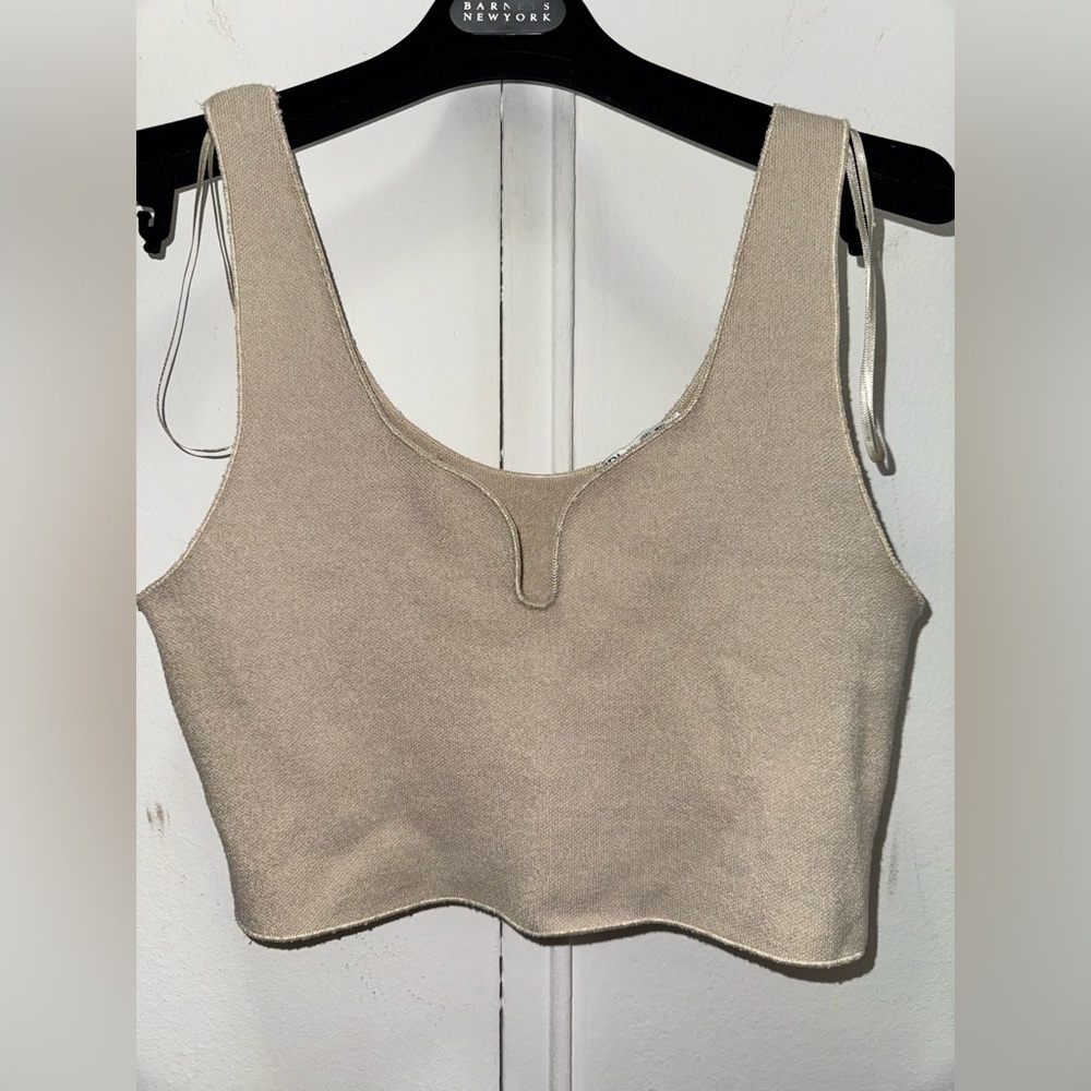 Zara Sweetheart Neckline Cropped Beige Tank Large